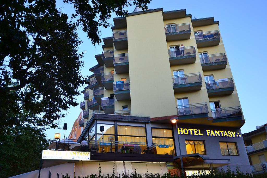 Hotel Fantasy Rimini Exterior foto