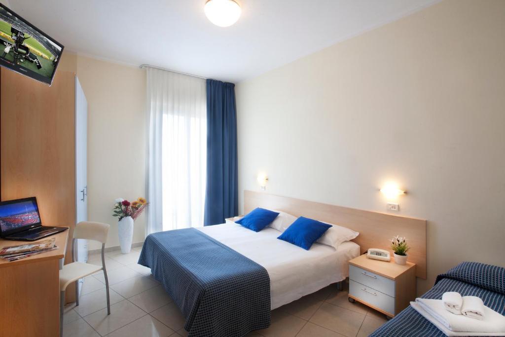 Hotel Fantasy Rimini Exterior foto